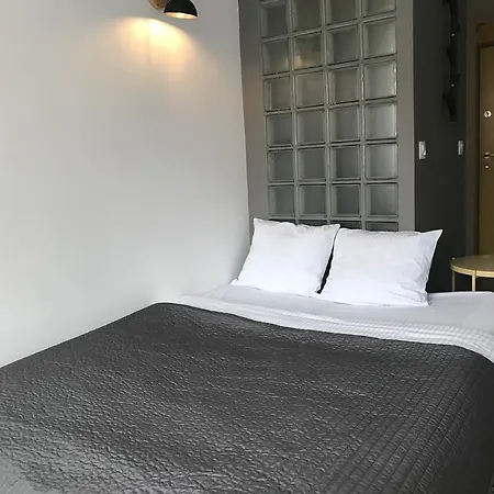 אכסניה Friends Old Town *