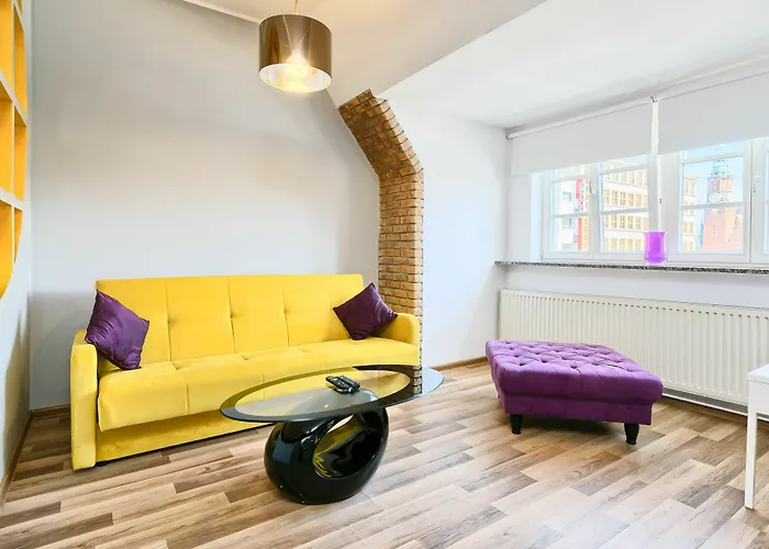 Friends Old Town Hostel