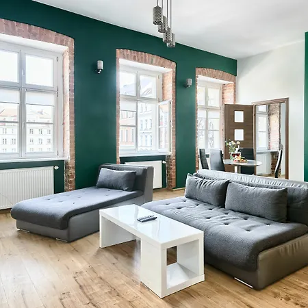 Hostel Friends Old Town *