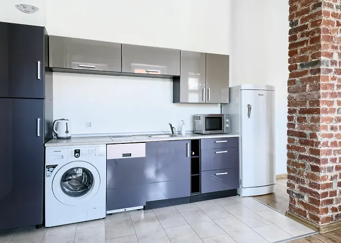 Friends Old Town Hostel *