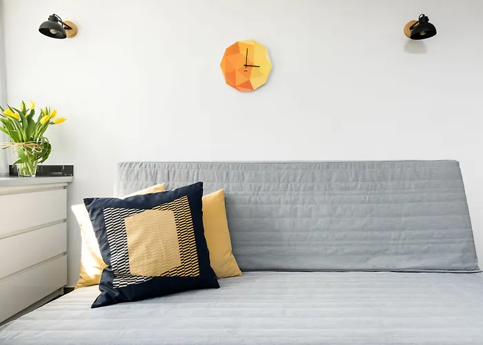 Friends Old Town Hostel *